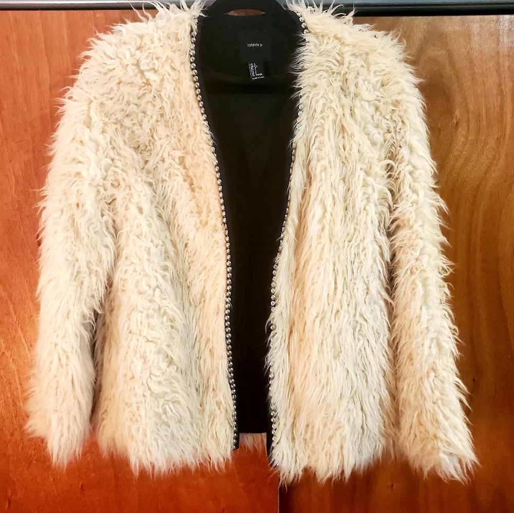 FOREVER 21 BOLERO OPEN JACKET in Tan